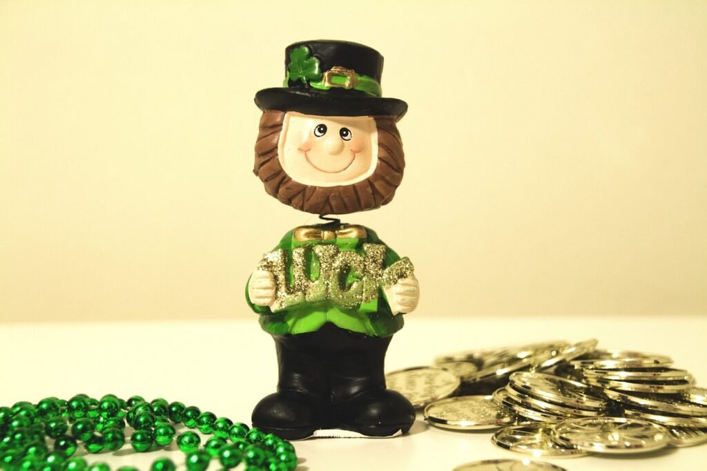 st patrick's day, irish, gold